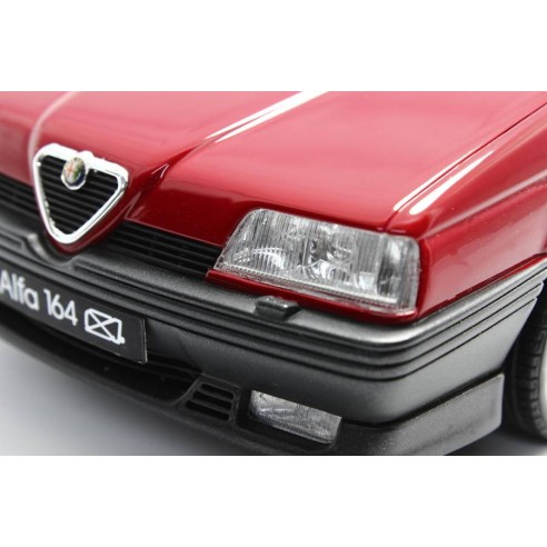 Alfa Romeo Alfa 164 3.0 V6 Q4 1993 1:18 LM095