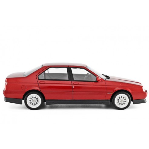 Alfa Romeo Alfa 164 3.0 V6 Q4 1993 Model car 1:18 Laudoracing