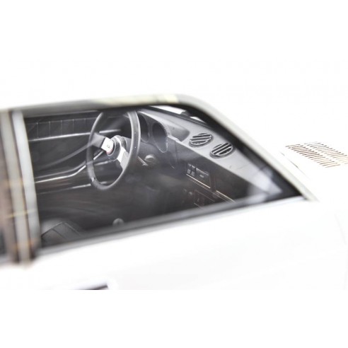 Fiat 128 Coupè 1300 SL 1972 1:18 LM092C