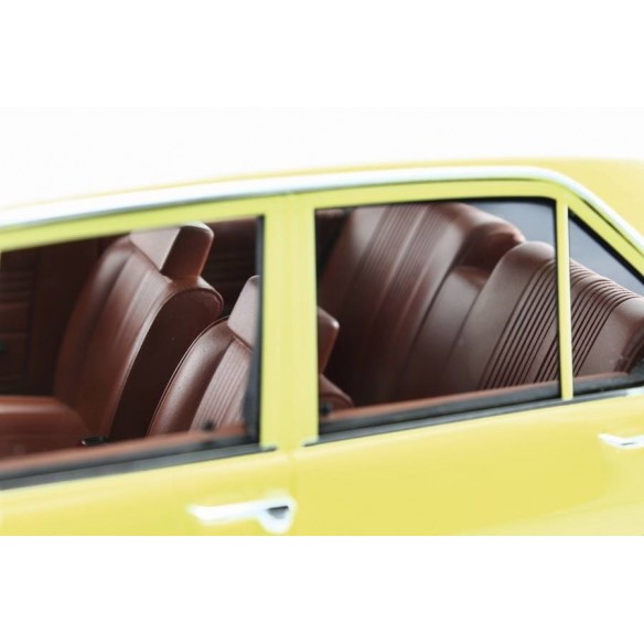 Alfa Romeo Alfetta 1.8 1972 1:18 LM097B