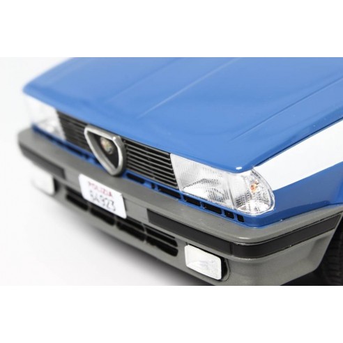 Alfa Romeo Giulietta Polizia 1:18 LM094-PO
