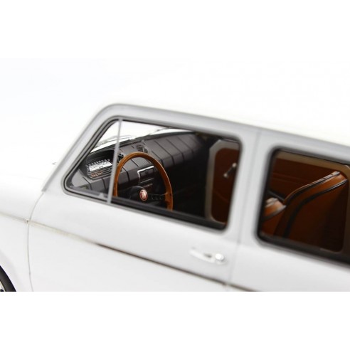 Fiat Uno Turbo 2° Serie MK2 1990 1:18 LM104A