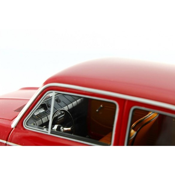 Seat 850 Especial 1968 1:18 LM105AD-SE