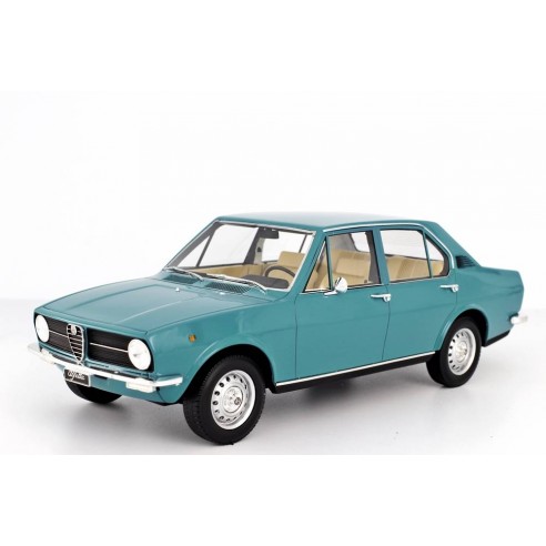 Alfa Romeo Alfetta 1.6 1975 1:18 LM097-2