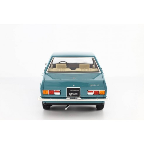 Alfa Romeo Alfetta 1.6 1975 1:18 LM097-2