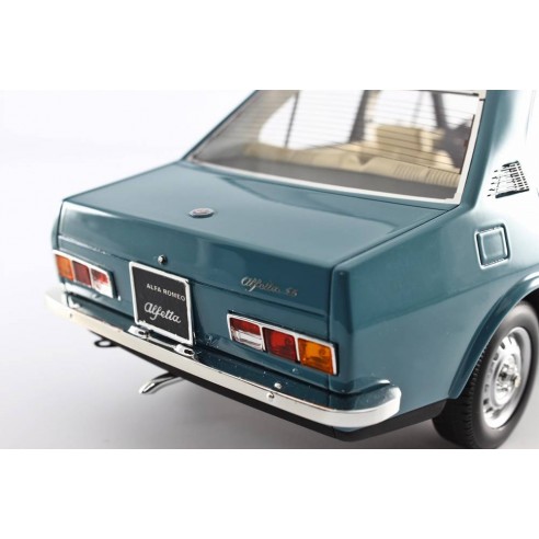 Alfa Romeo Alfetta 1.6 1975 1:18 LM097-2