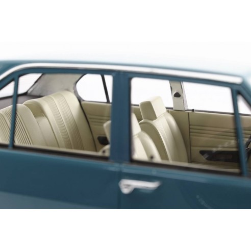 Alfa Romeo Alfetta 1.6 1975 1:18 LM097-2