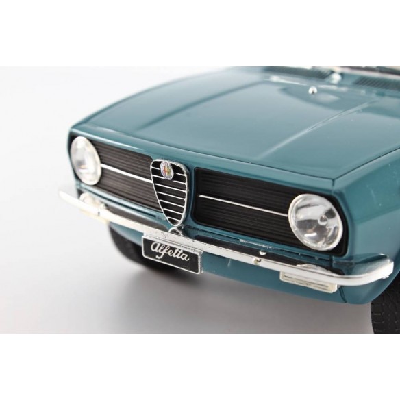 Alfa Romeo Alfetta 1.6 1975 1:18 LM097-2