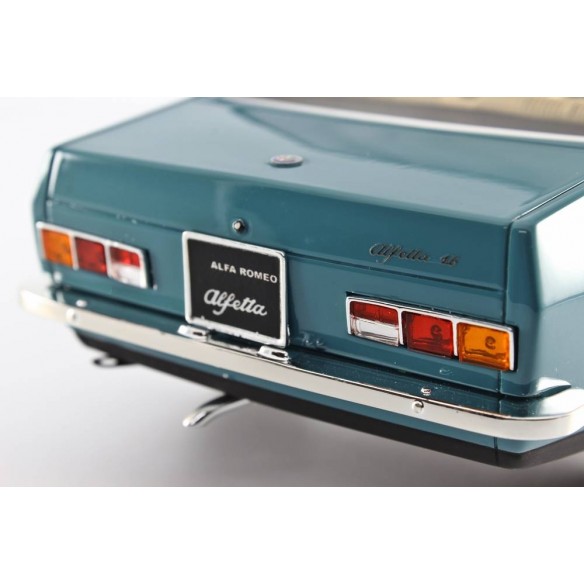Alfa Romeo Alfetta 1.6 1975 1:18 LM097-2