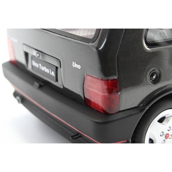 Fiat Uno Turbo 2° Serie MK2 1990 1:18 LM104D