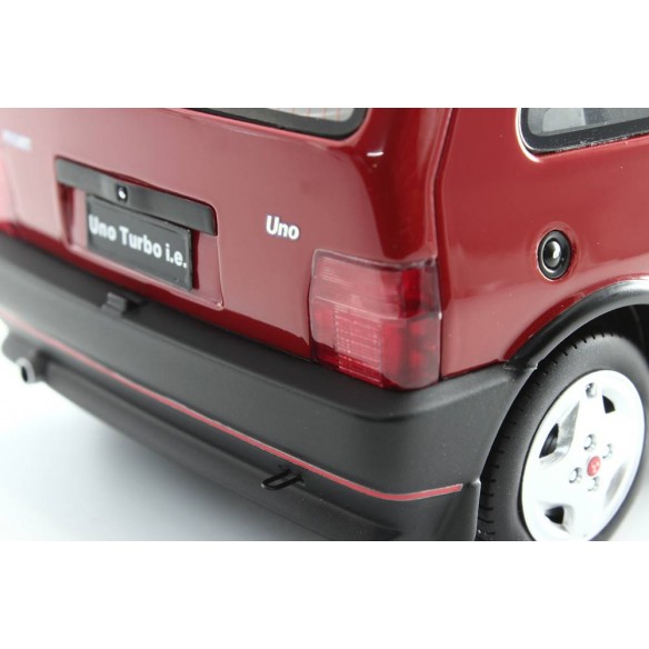 Fiat Uno Turbo 2° Serie MK2 1990 1:18 LM104B