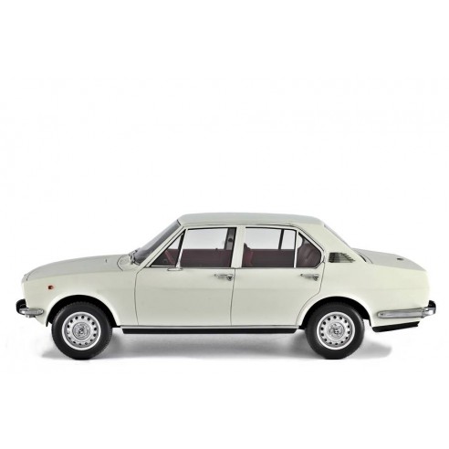 Alfa Romeo Alfetta 1.8 1972 1:18 LM097A