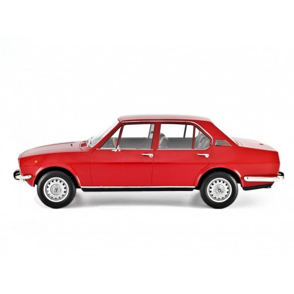Alfa Romeo Alfetta 1.8 1972 1:18 LM097D