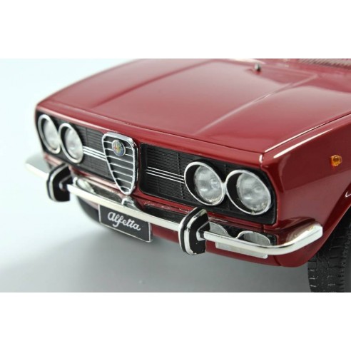 Alfa Romeo Alfetta 1.8 1972 1:18 LM097D