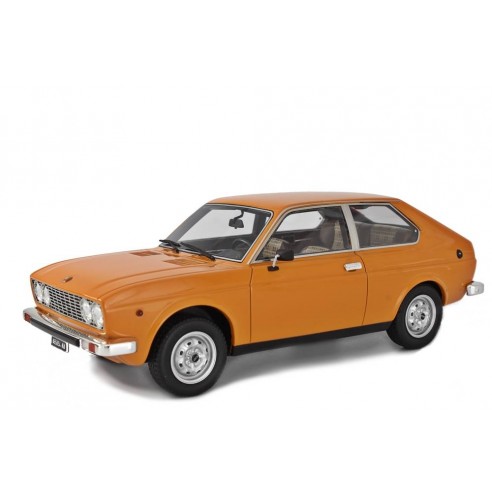 Fiat 128 3P 1100 1975 1:18 LM106D