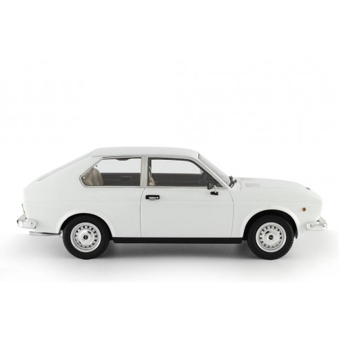 Seat 128 3P 1430 1975 1:18 LM106G