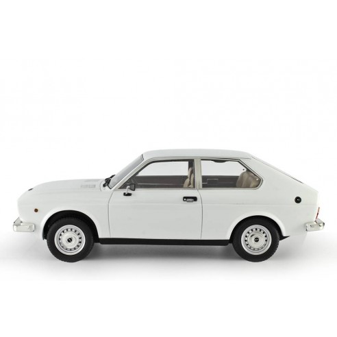 Seat 128 3P 1430 1975 1:18 LM106G