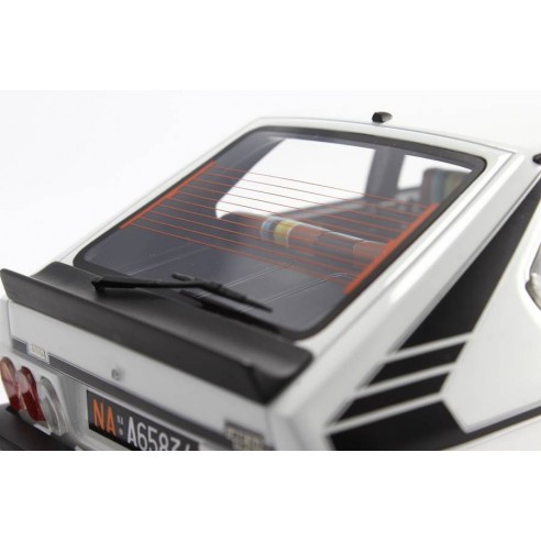 Fiat 128 3P 1100 Sport 1975 1:18 LM106A