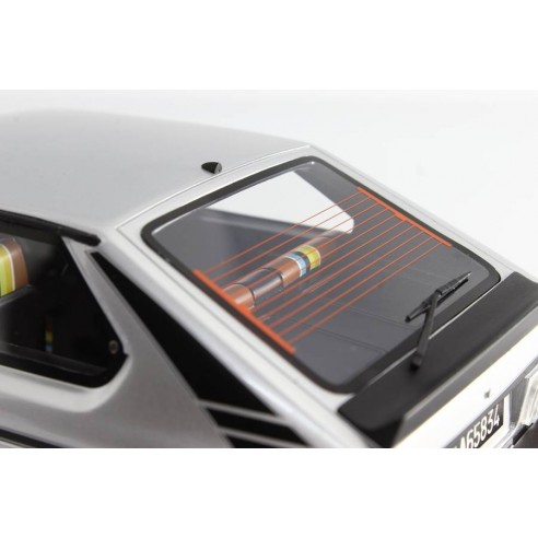 Fiat 128 3P 1100 Sport 1975 1:18 LM106C