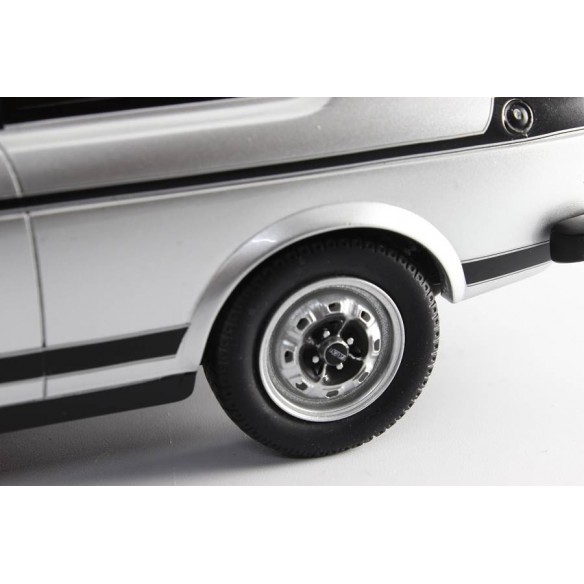 Fiat 128 3P 1100 Sport 1975 1:18 LM106C