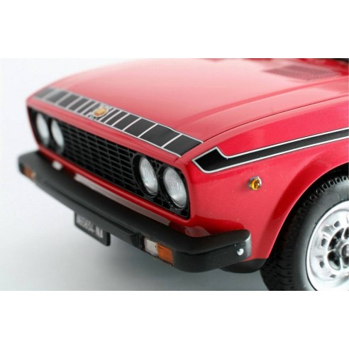 Fiat 128 3P 1100 Sport 1975 1:18 LM106L