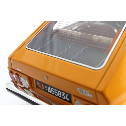 Fiat 128 3P 1100 1975 1:18 LM106D