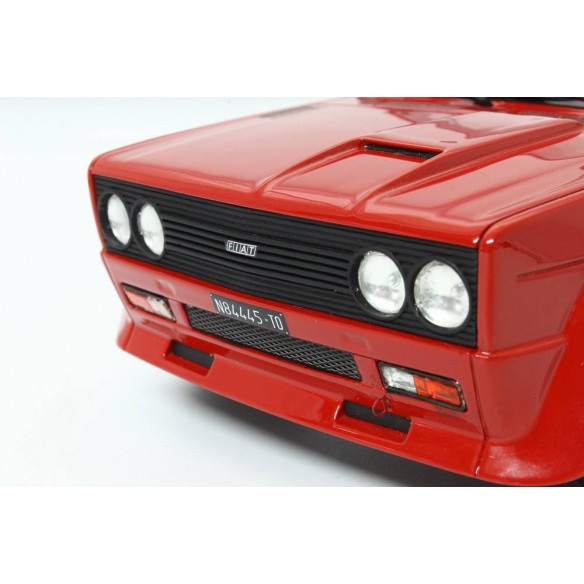Fiat 131 Abarth Stradale 1976 1:18 LM109A