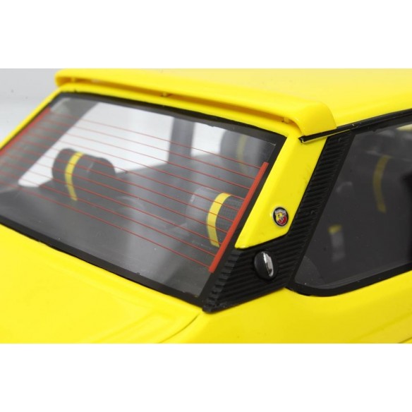 Fiat 131 Abarth Stradale 1976 1:18 LM109C