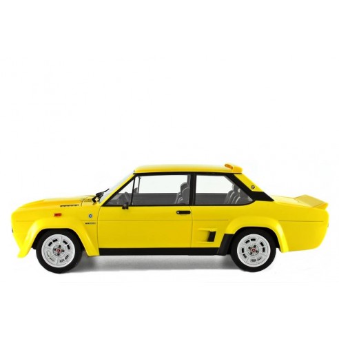 Fiat 131 Abarth Stradale 1976 1:18 LM109C