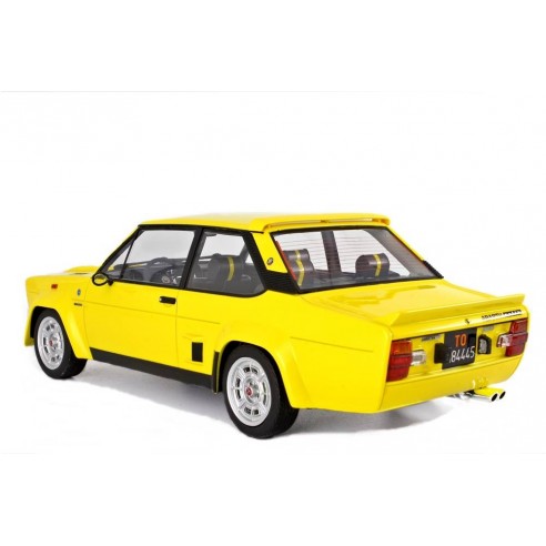 Fiat 131 Abarth Stradale 1976 1:18 LM109C