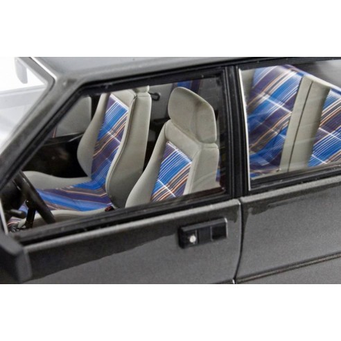 Lancia Delta 1600 HF Turbo ie "R86" (3° serie) 1986 1/18