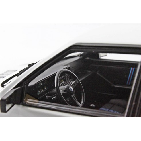 Lancia Delta 1600 HF Turbo ie "R86" Martini IT (3° serie) 1986 1/18