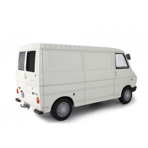 Citroen C35 1° serie 1974 1:18 LM107B