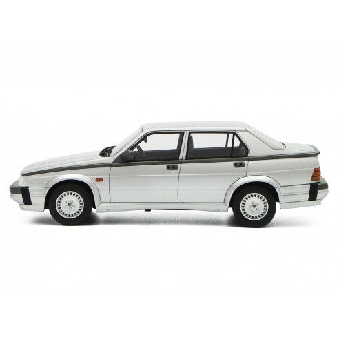 Alfa Romeo Alfa 75 3.0 V6 - 1988