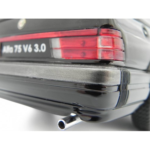 Alfa Romeo Alfa 75 3.0 V6 - 1988