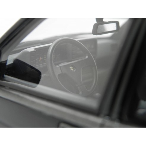 Alfa Romeo Alfa 75 3.0 V6 - 1988