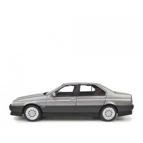 Alfa Romeo Alfa 164 3.0 V6 Q4 1993 Model car 1:18 Laudoracing