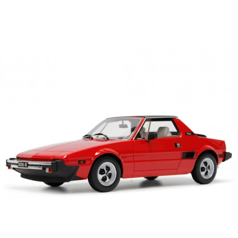 Fiat X1/9 FiveSpeed 1978 Model car 1:18 Laudoracing